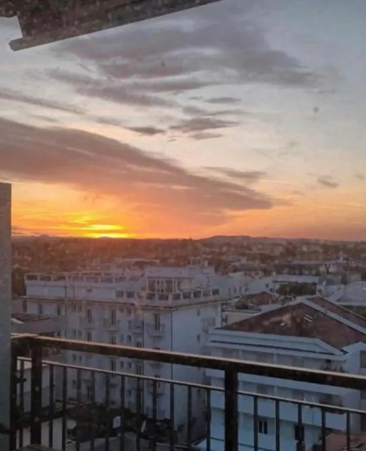 Il Mare In Una Stanza Riccione Appartamento